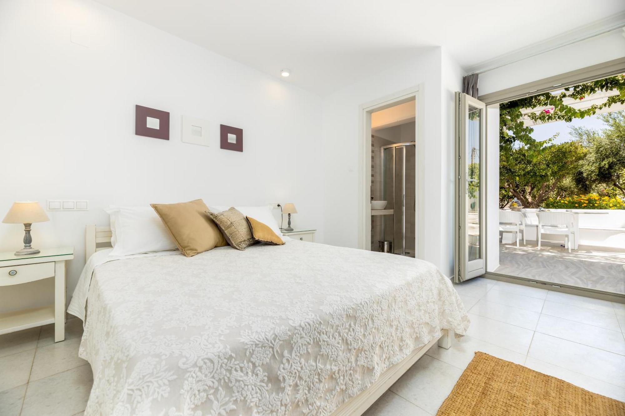 Perivoli Rooms Páros 外观 照片